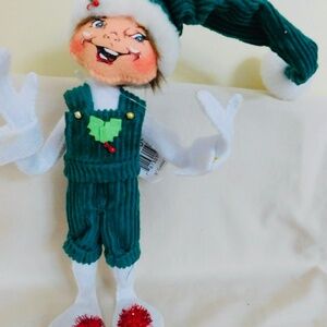 Annalee Classic Elf 9" Jolly Elf 9" Green clothing & Hat NWT Holiday Decor